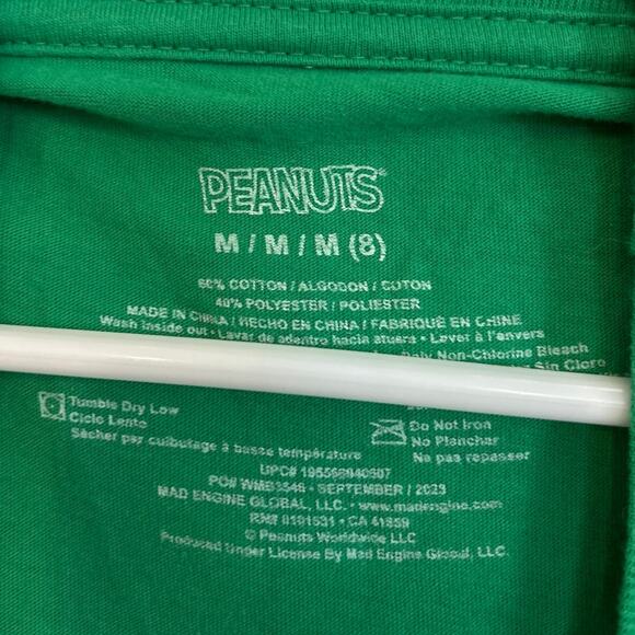 Snoopy Boys Holiday Graphic Crew Neck Tee Shirt Medium 8 - Picture 3 of 3